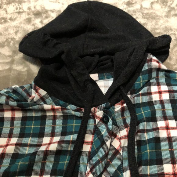 Size M plaid, button up, super soft hoodie by Ardene - Picture 4 of 7